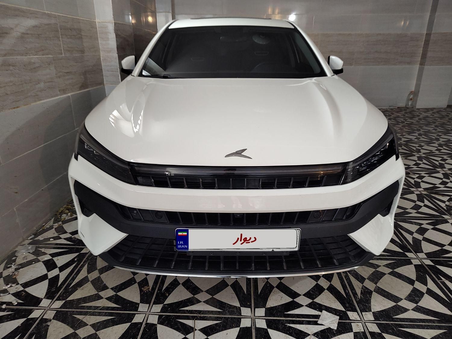 خودرو کی ام سی، J7 آگهی ann_18566111
