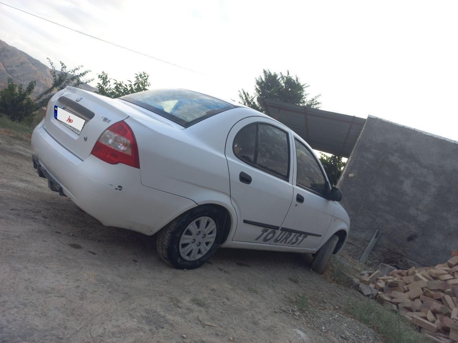 تیبا صندوق دار EX - 1395