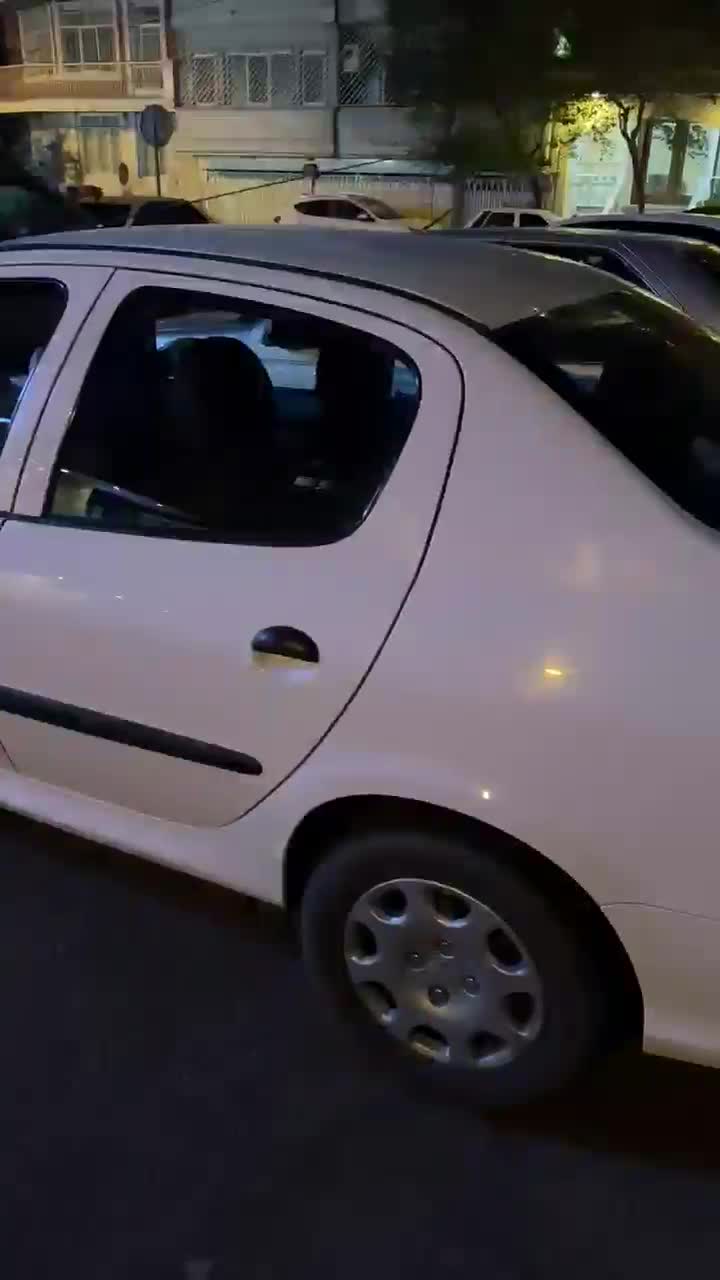 پژو ۲۰۶ صندوق دار v8 - 1397