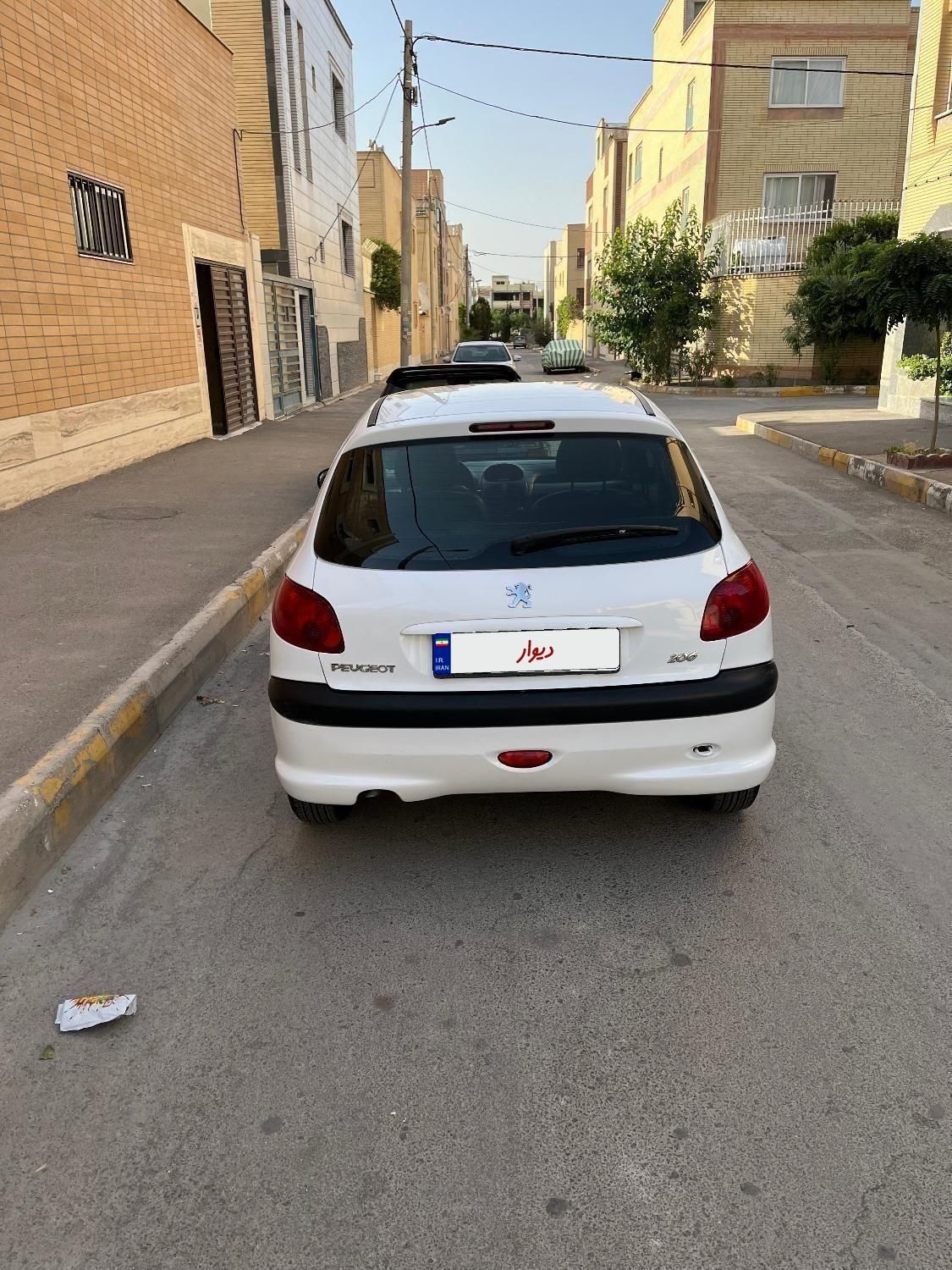 پژو 206 تیپ 3 - 1400