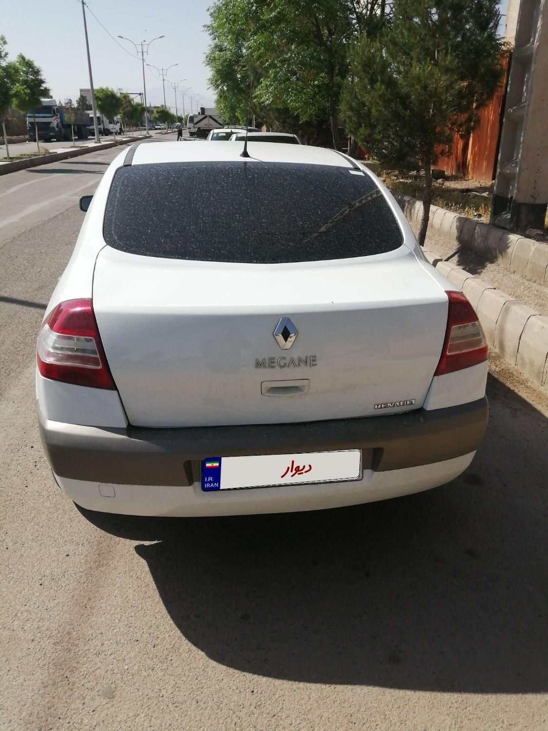 رنو مگان پارس خودرو 2000 - 2011