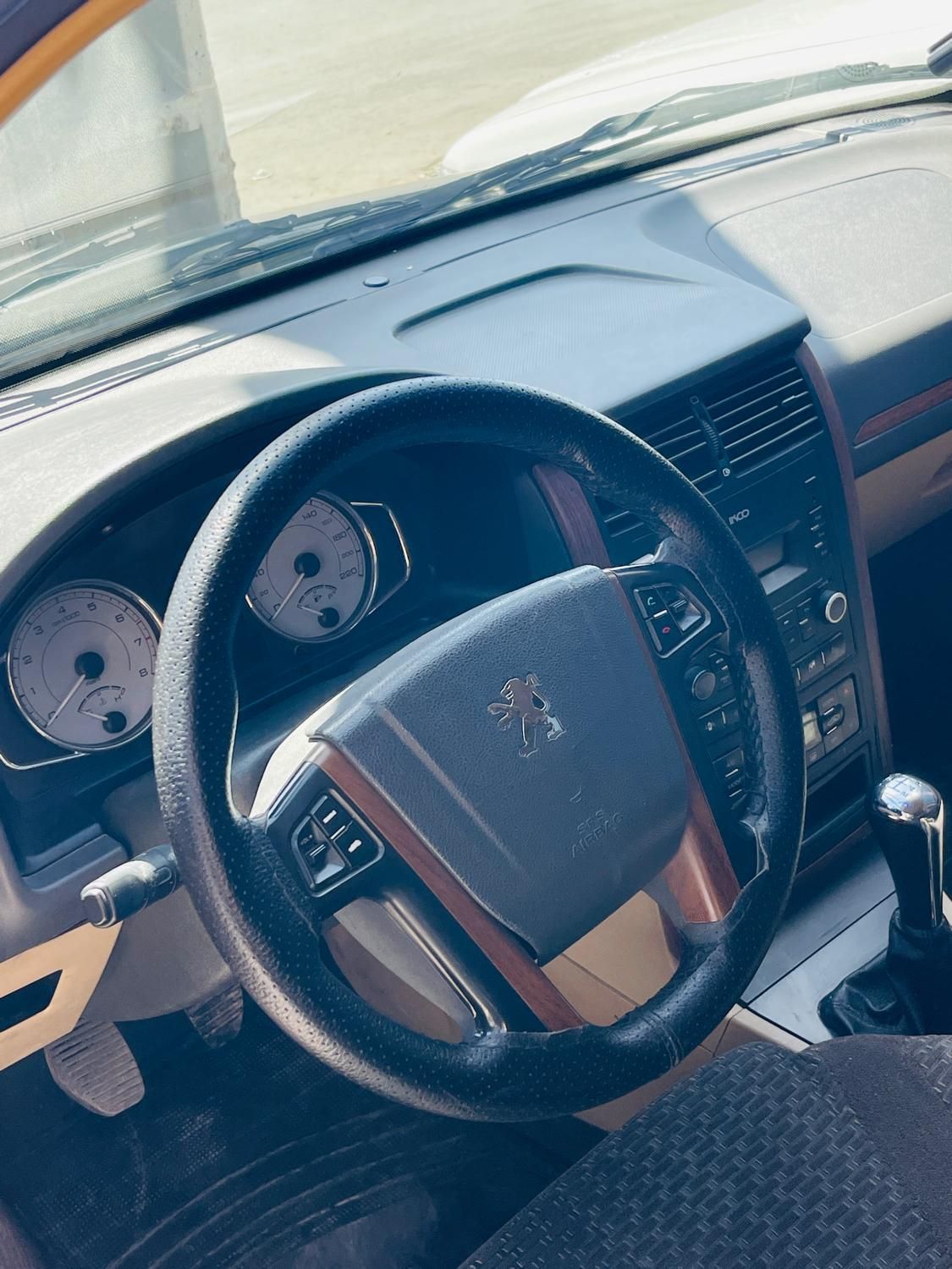 پژو پارس LX - 1400