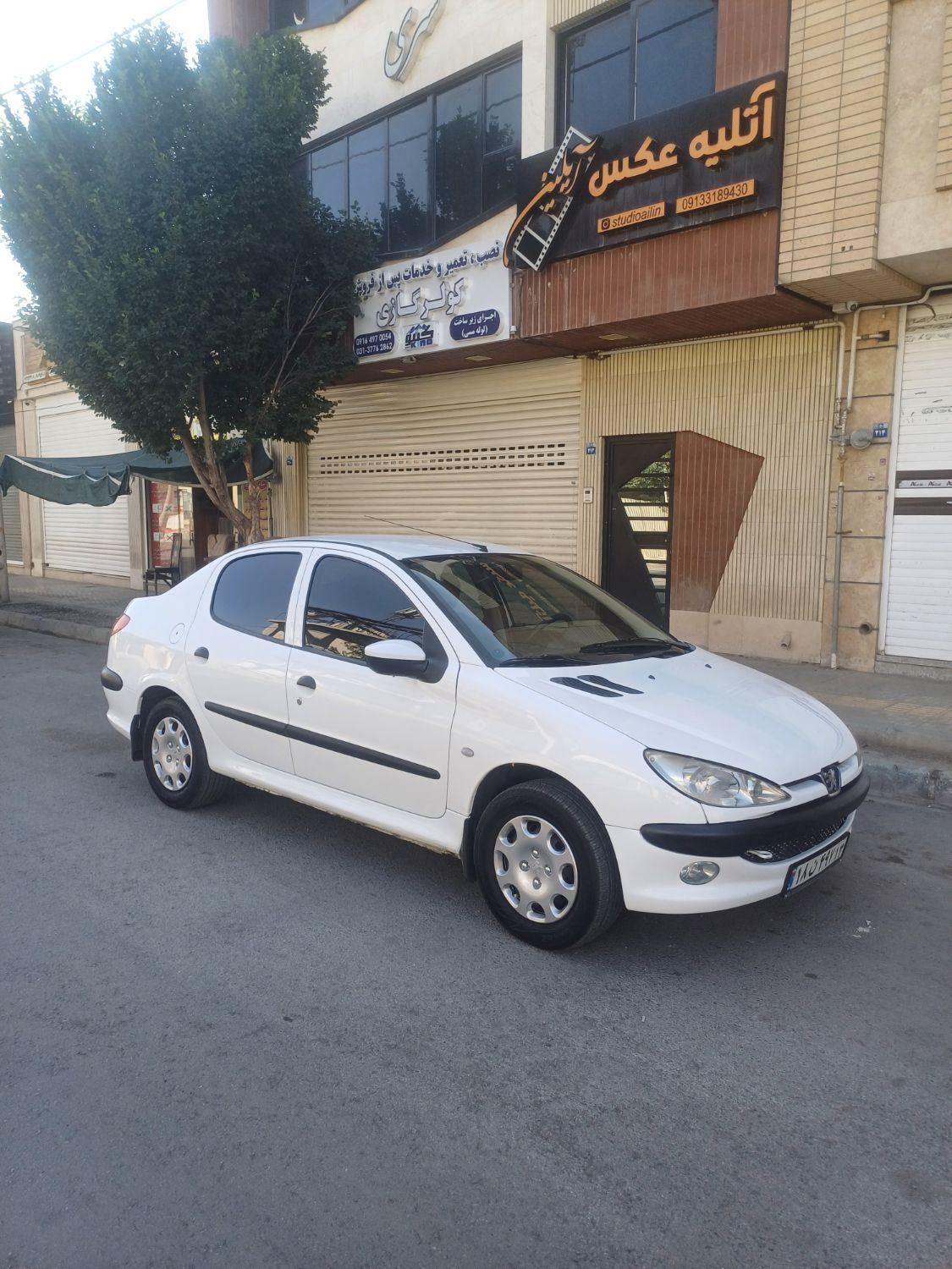 پژو ۲۰۶ صندوق دار v8 - 1393