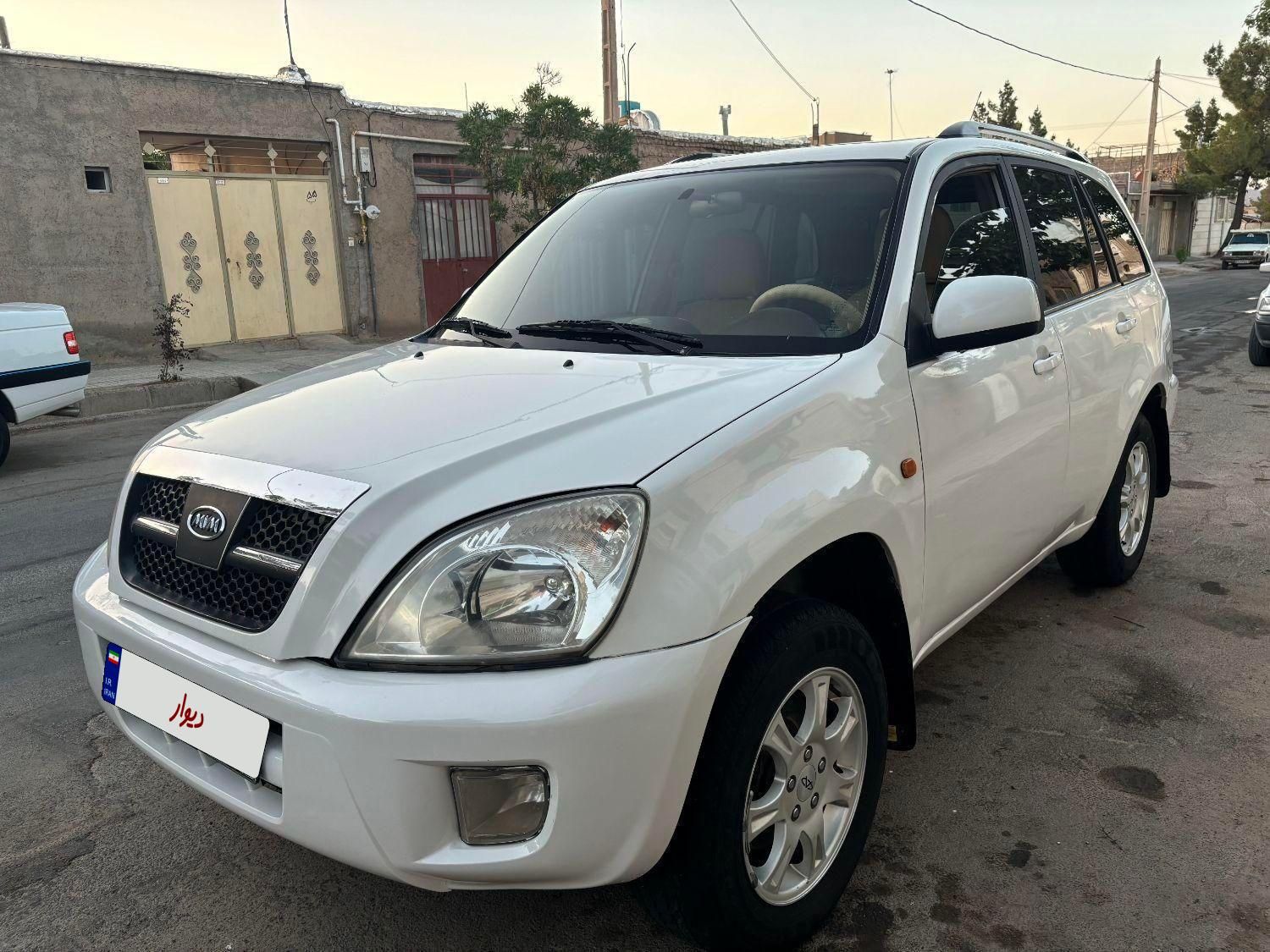خودرو ام وی ام، X33 آگهی ann_18566941