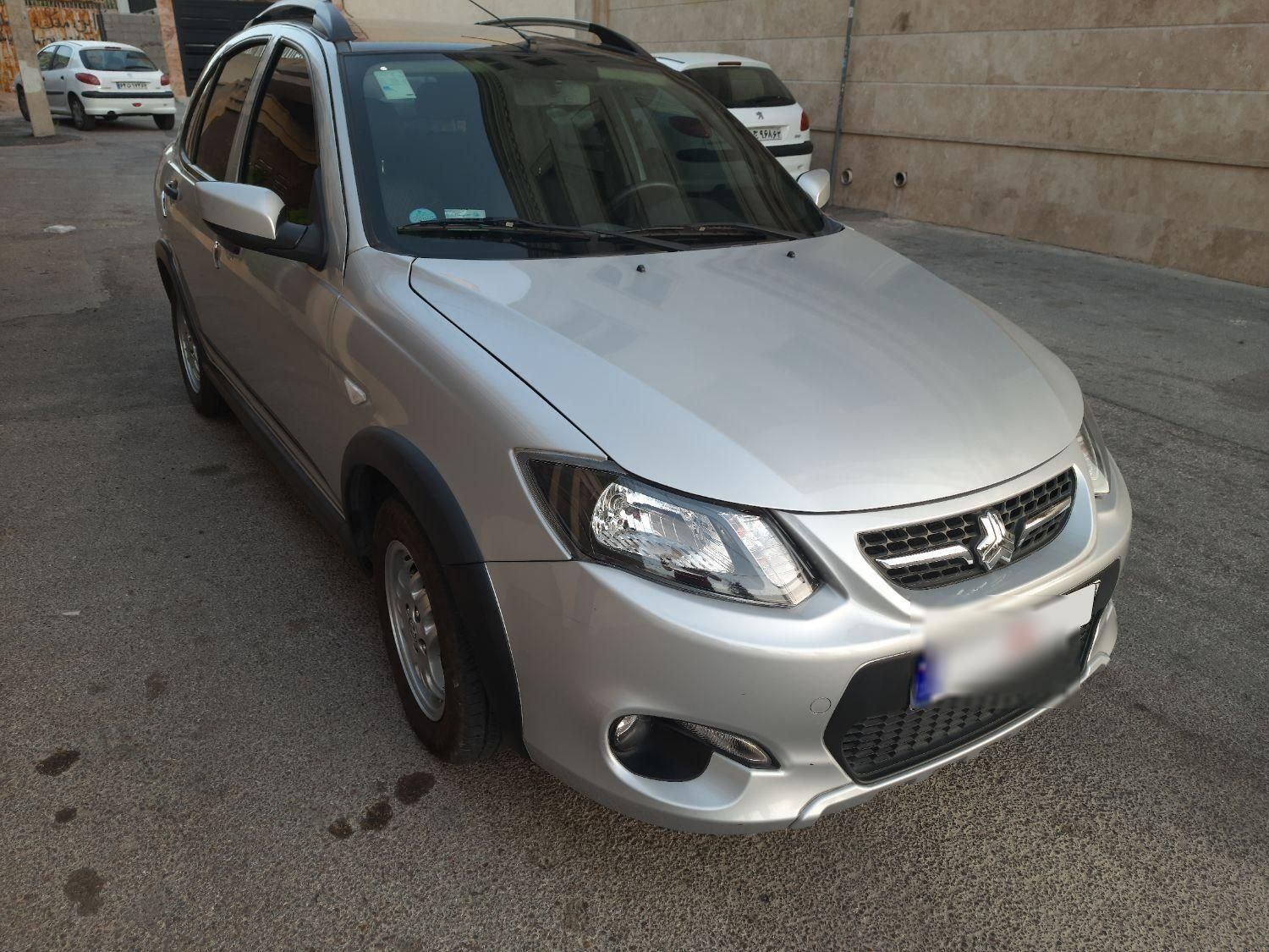 خودرو کوییک، R آگهی ann_18566964