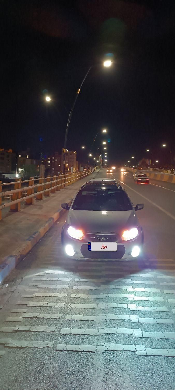 خودرو کوییک، R آگهی ann_18567009