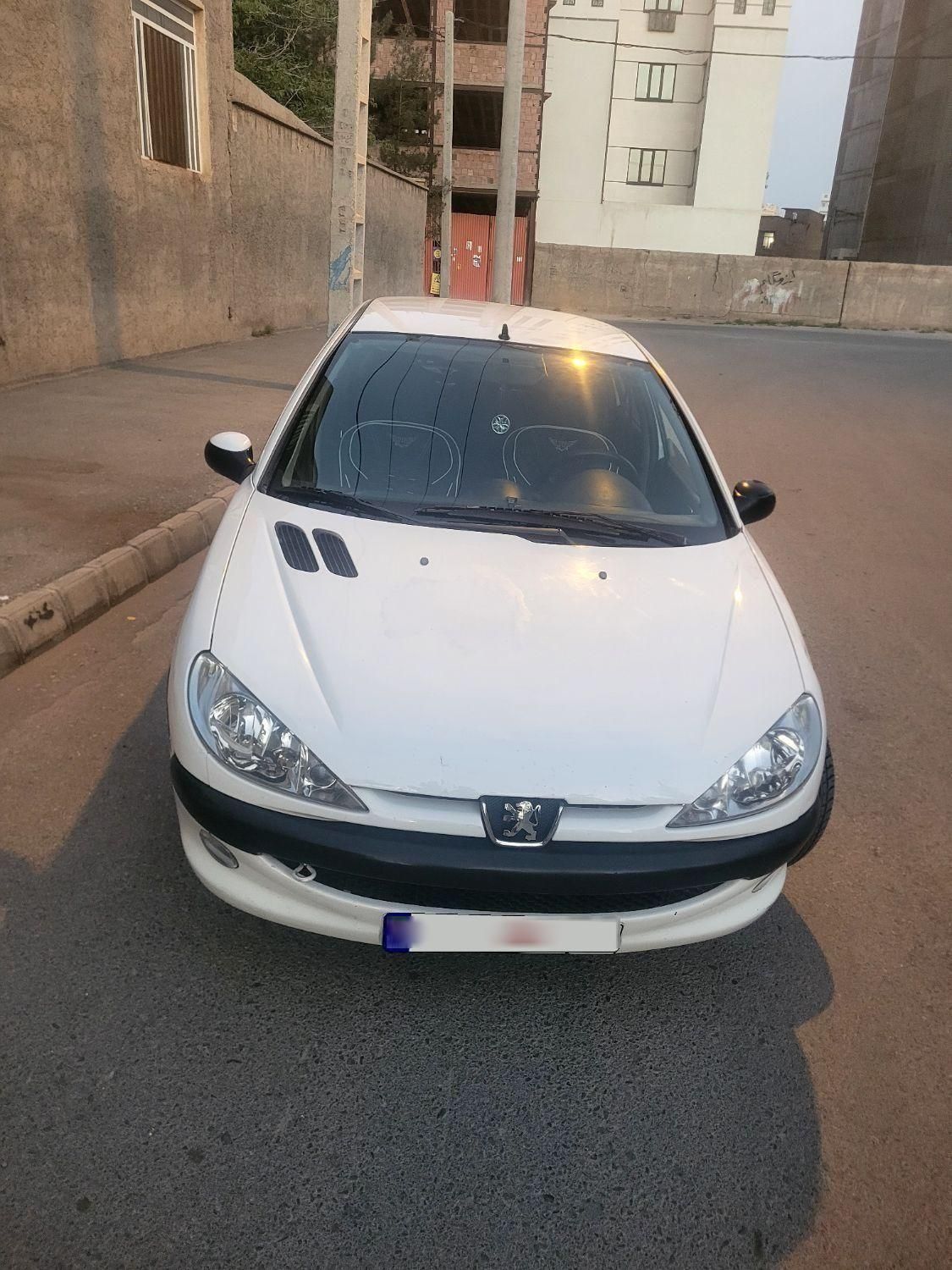 پژو ۲۰۶ صندوق دار v20 - 1390