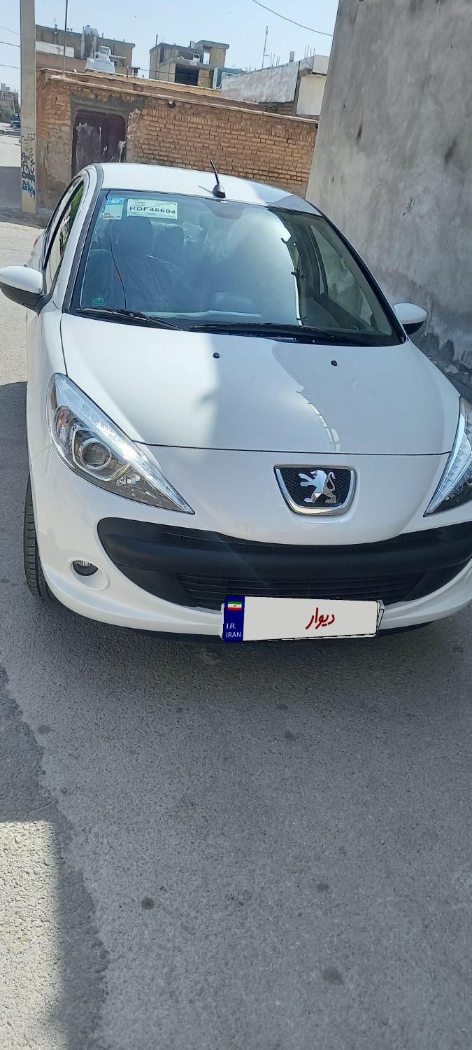 پژو 207 دنده‌ای TU3 - 1403