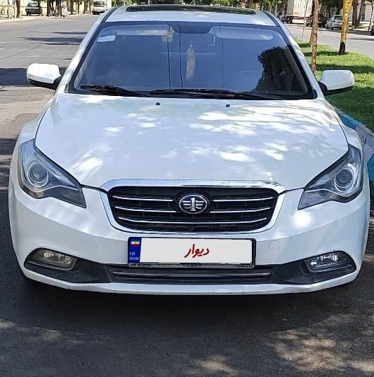 بسترن B50F اتوماتیک - 2015