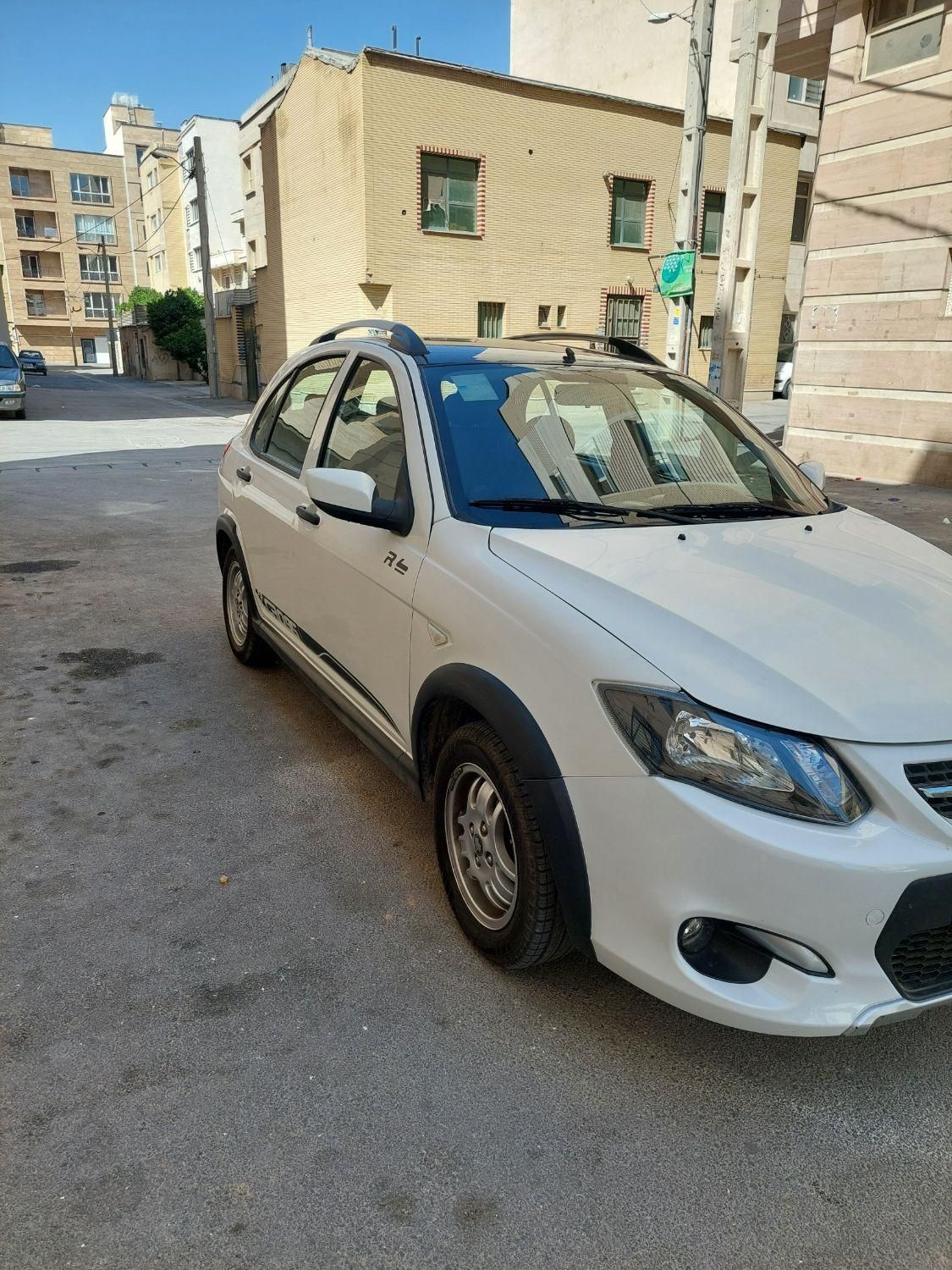 کوییک R دنده‌ای - 1399