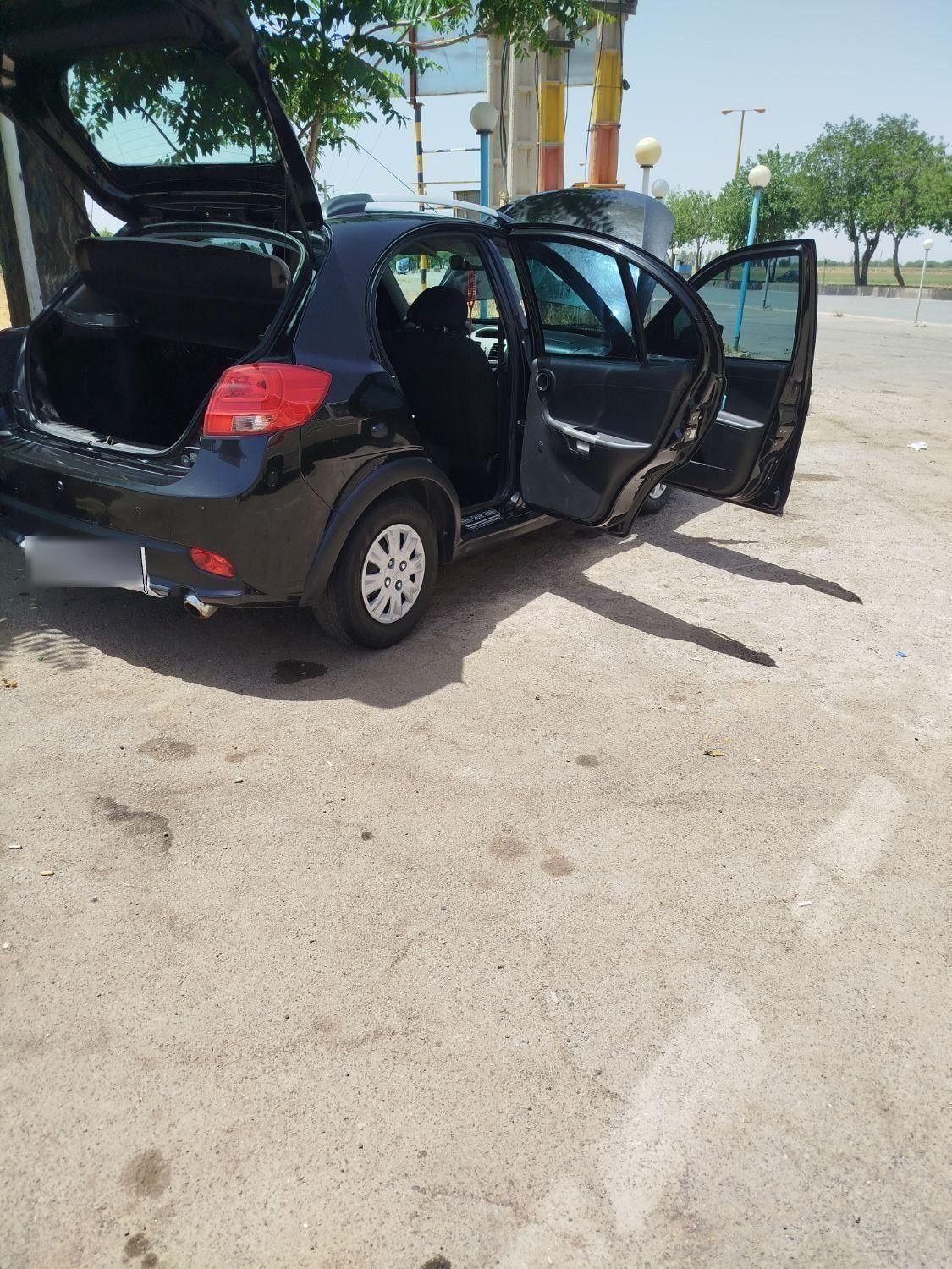 خودرو کوییک، معمولی آگهی ann_18568362