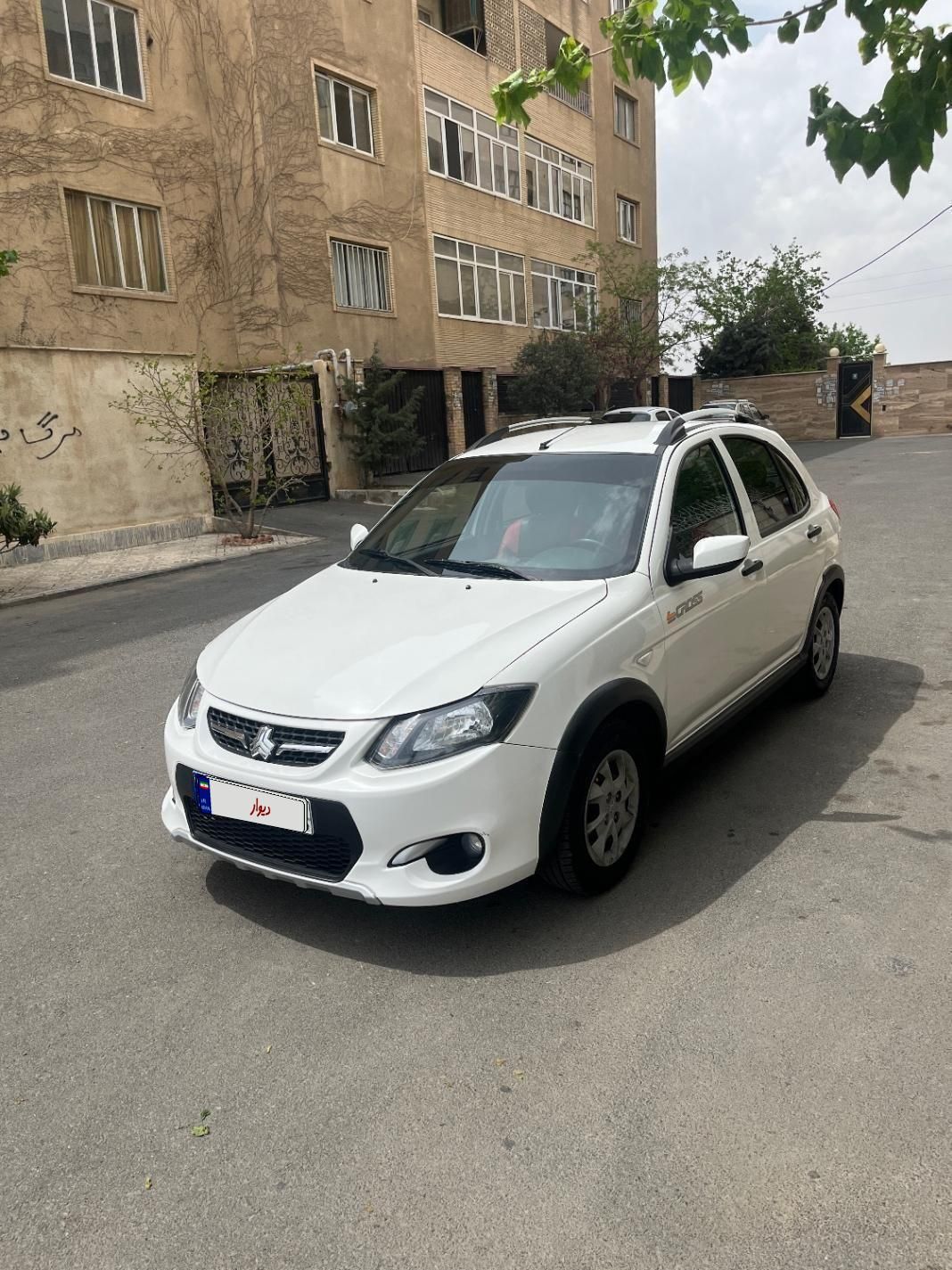 خودرو کوییک، معمولی آگهی ann_18568441