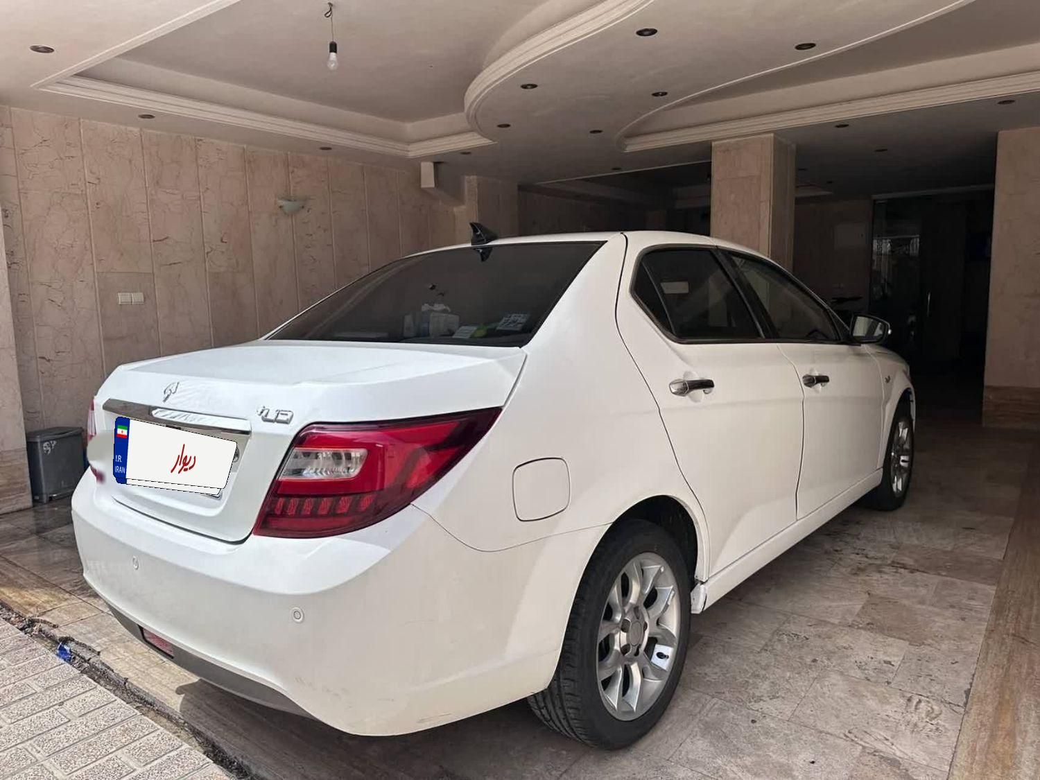 دنا پلاس توربو 6 دنده - 1401