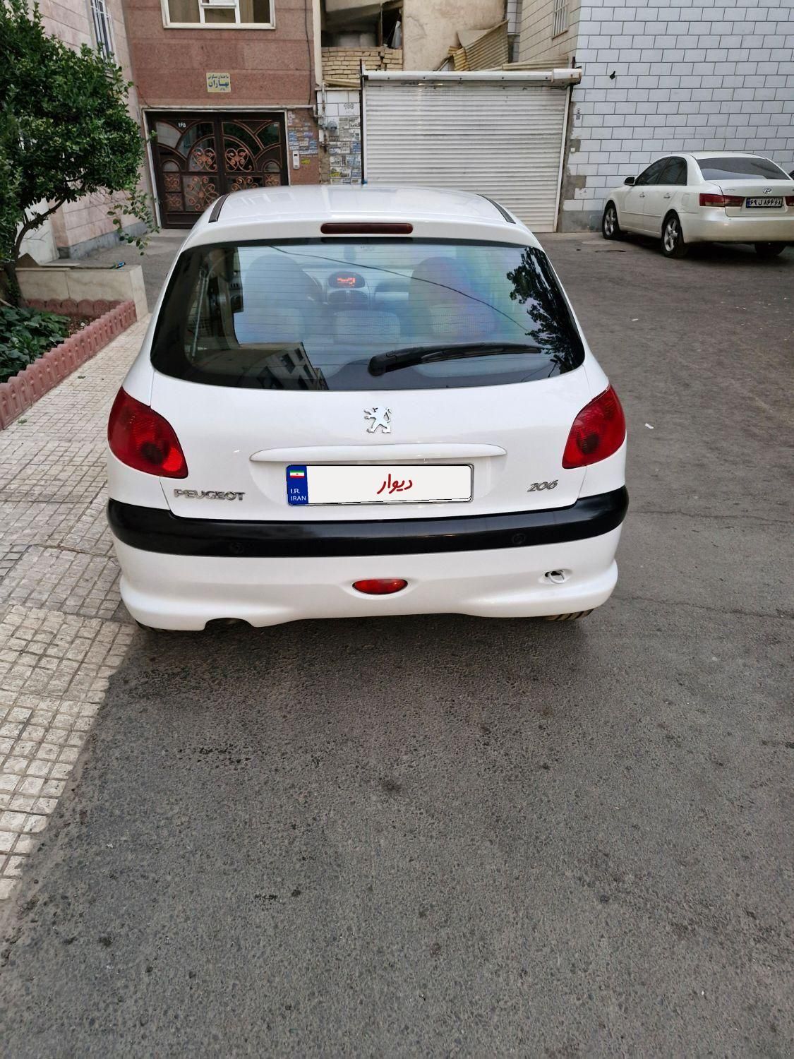 پژو 206 تیپ 5 - 1396