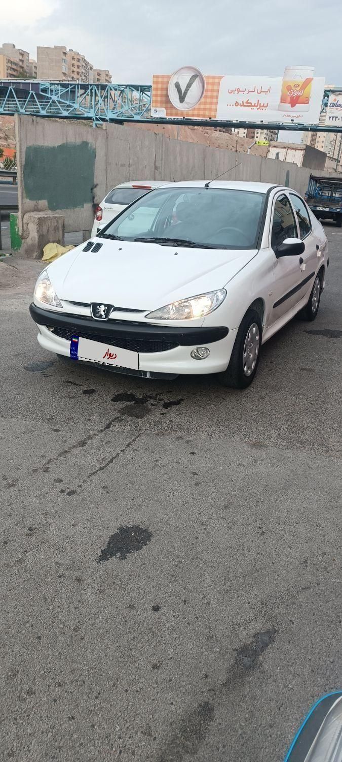 پژو ۲۰۶ صندوق دار v8 - 1394
