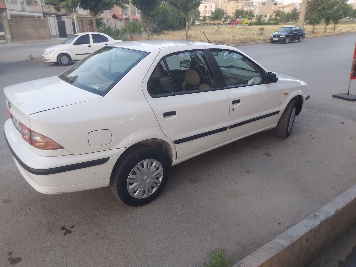 سمند LX XU7 - 1390