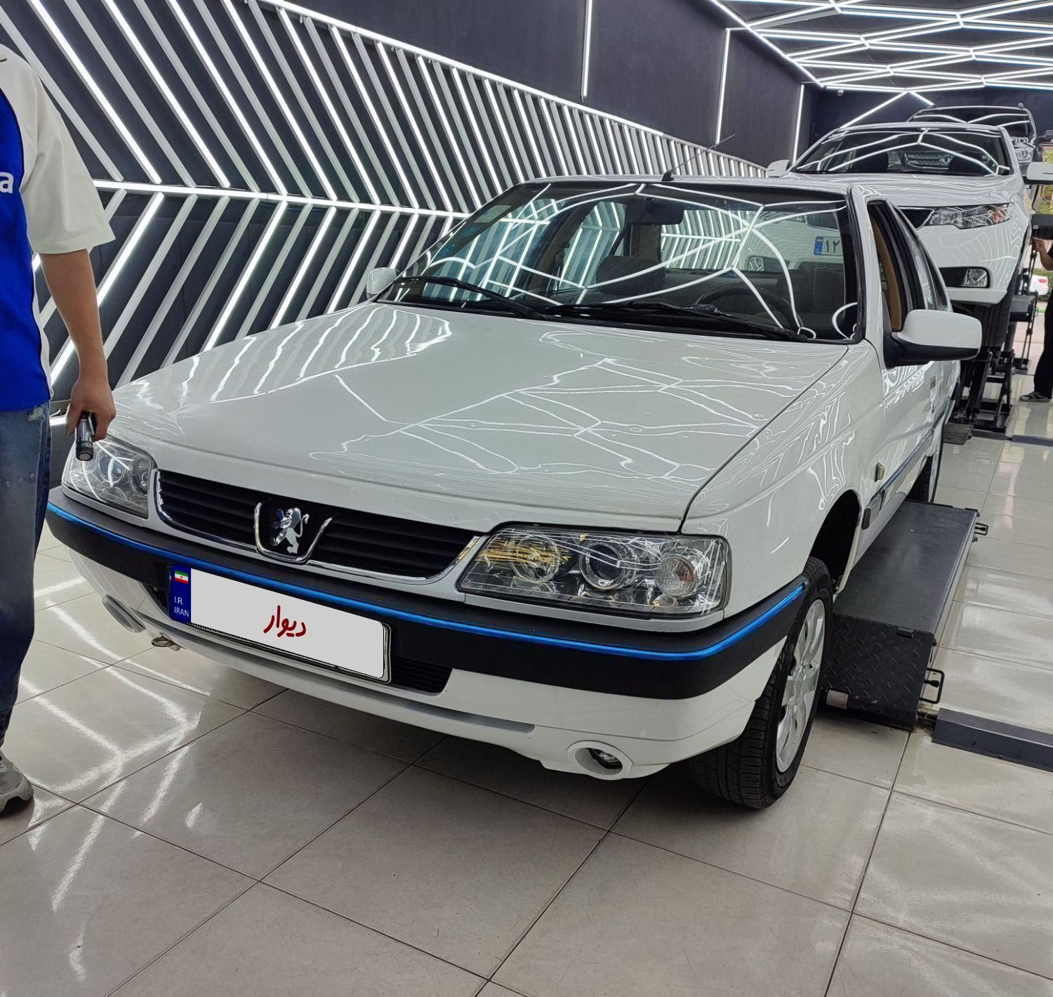 پژو 405 SLX بنزینی  XU7 - 1389