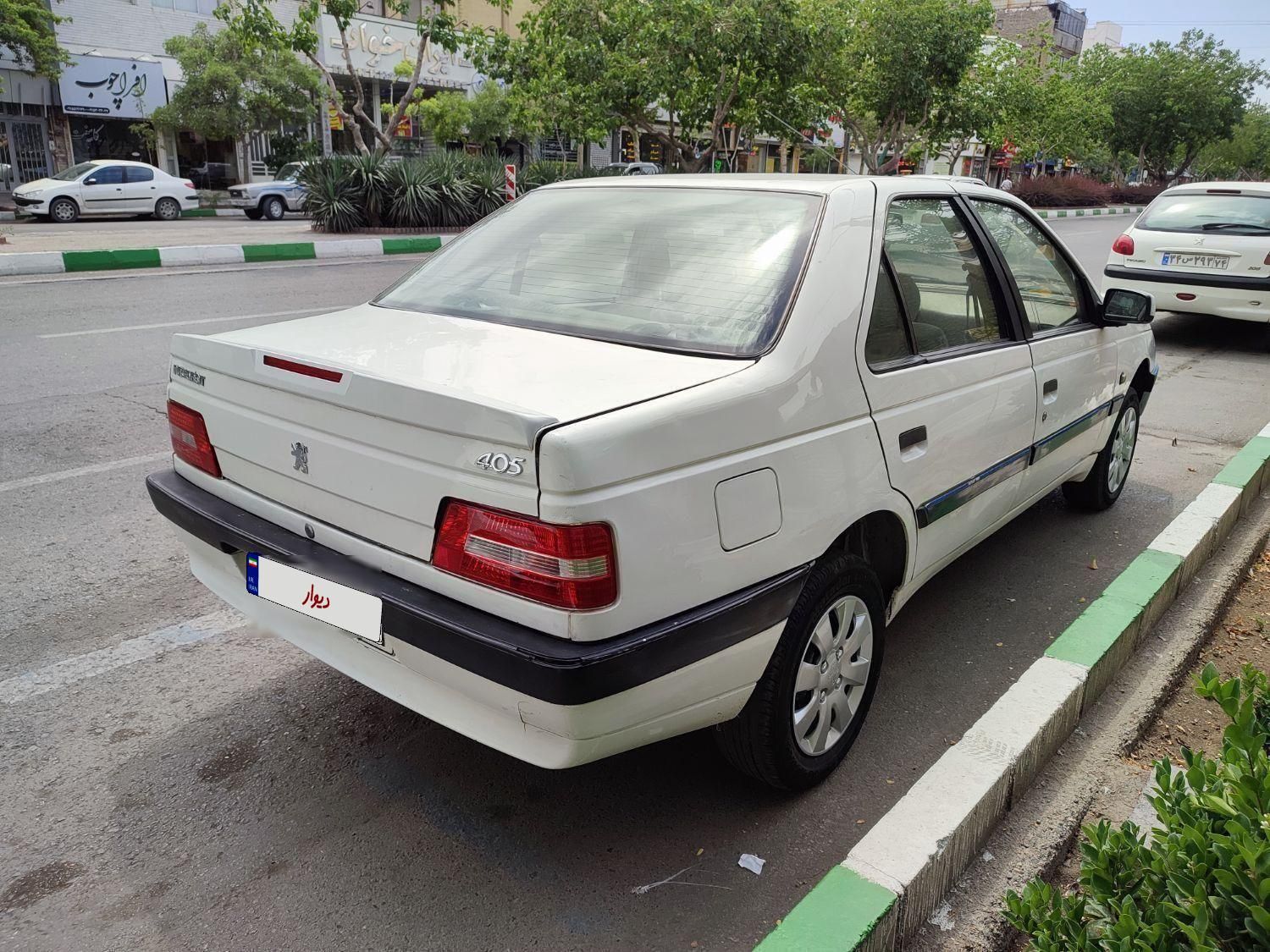 پژو 405 SLX بنزینی  XU7 - 1389