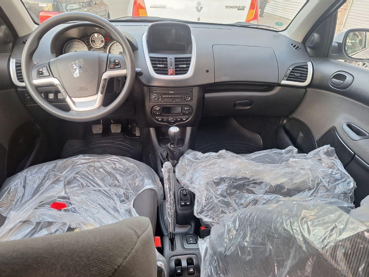 پژو 207 دنده‌ای TU3 - 1402