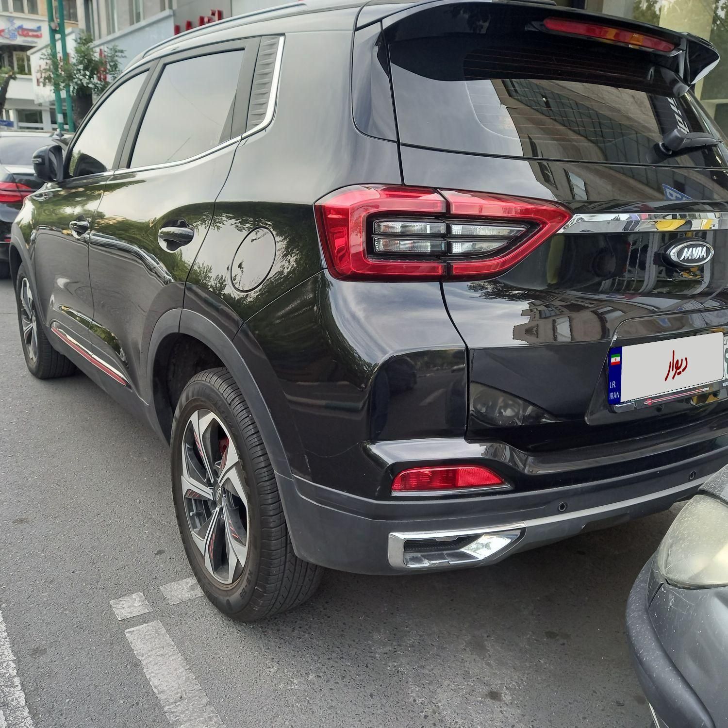 ام وی ام X55 پرو IE اسپرت - 2023