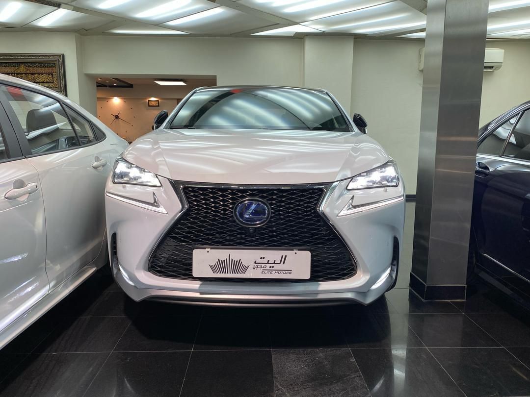 لکسوس NX هیبرید 300H - 2016