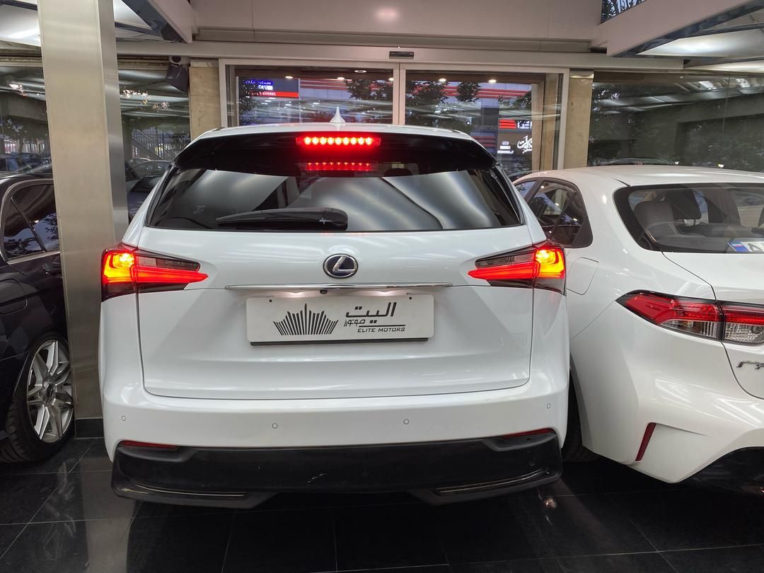 لکسوس NX هیبرید 300H - 2016