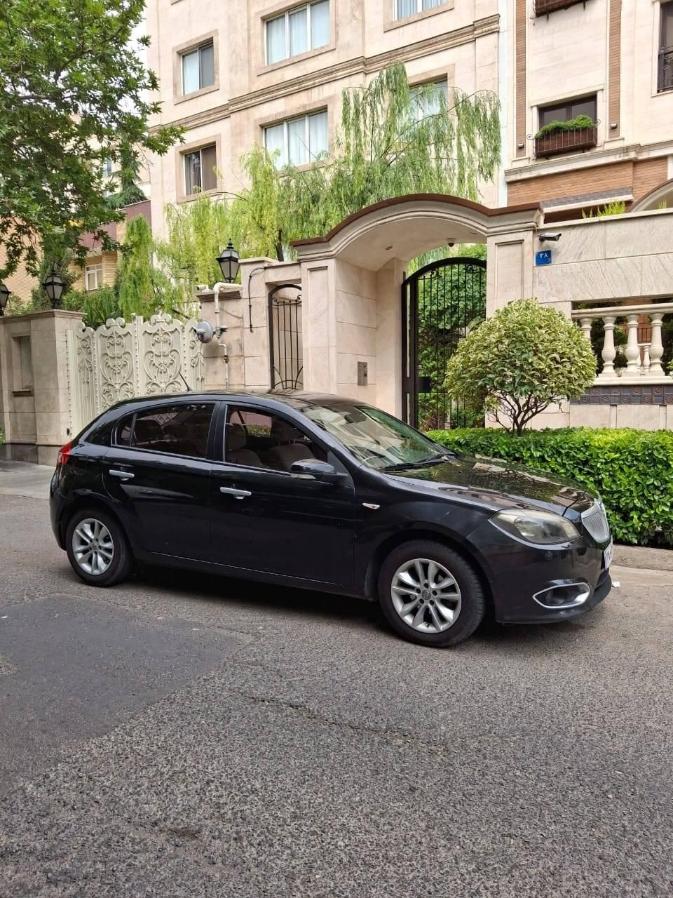 خودرو برلیانس، H320 آگهی ann_18569891