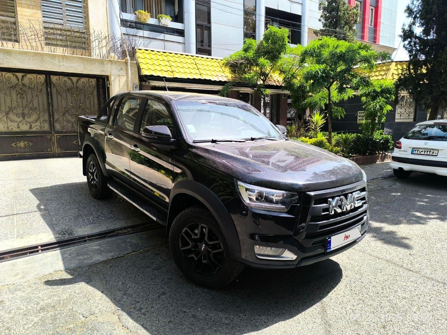 خودرو کی ام سی، T8 آگهی ann_18570082