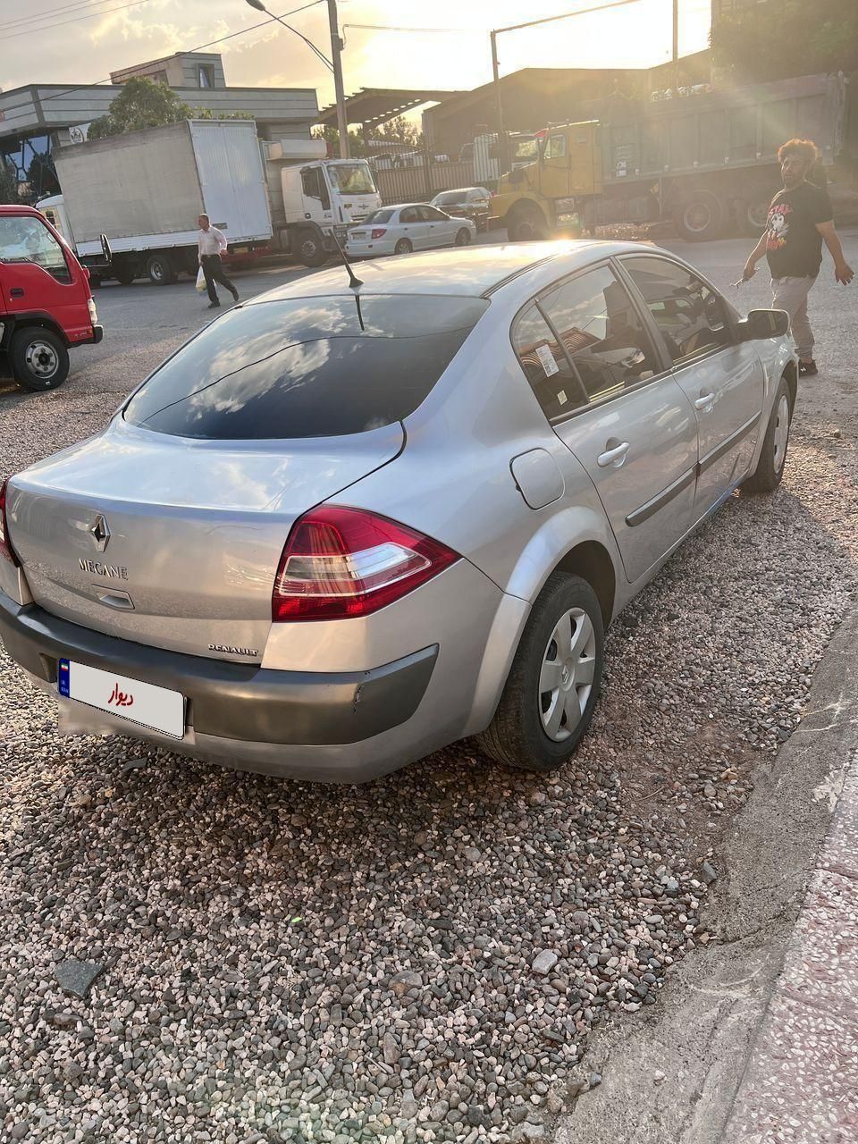 رنو مگان وارداتی دنده‌ای 1600 - 2006