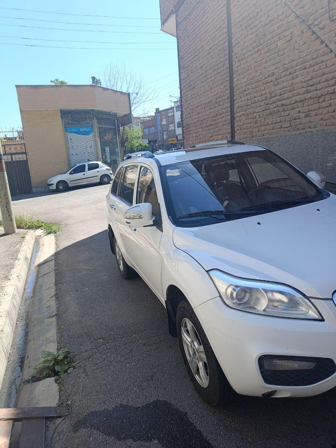 لیفان X60 دنده‌ای - 2015