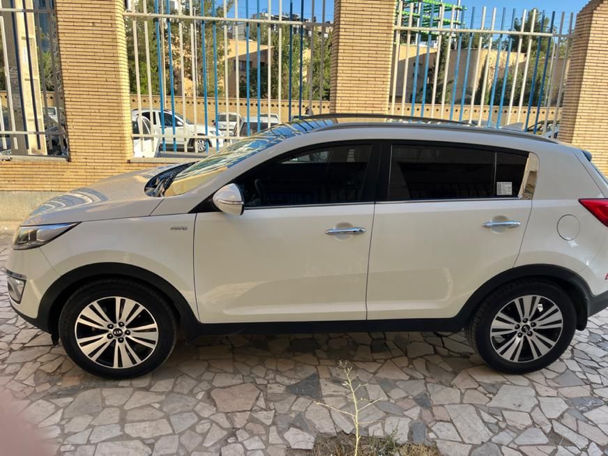 کیا اسپورتیج 4 سیلندر فول 2400cc - 2014