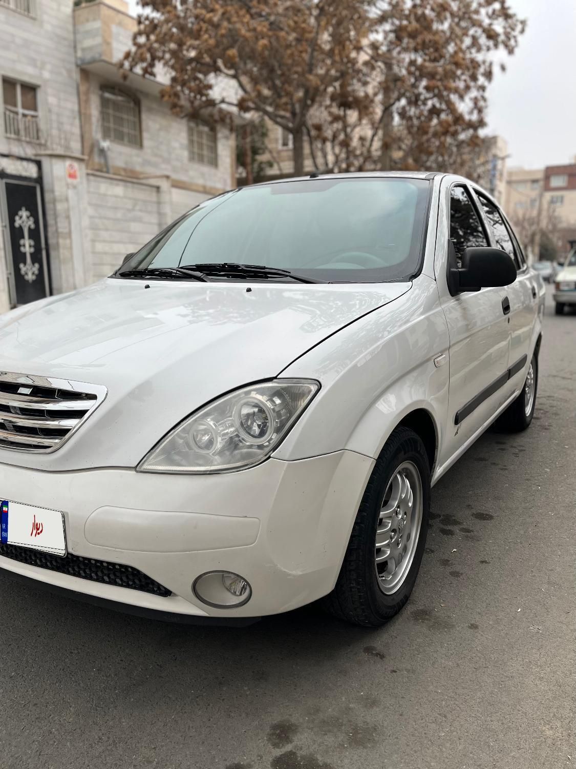 تیبا صندوق دار EX - 1393