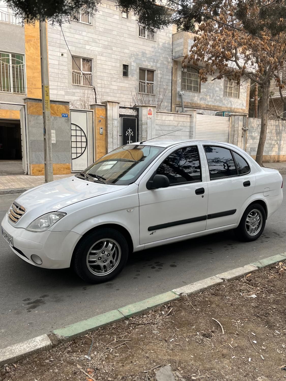 تیبا صندوق دار EX - 1393