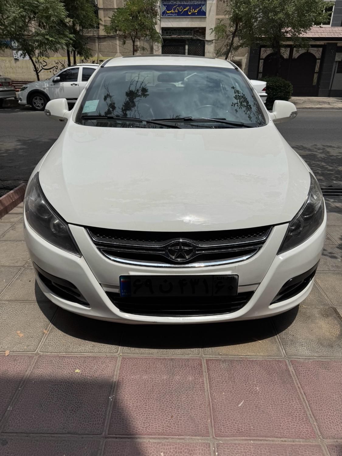 خودرو جک، J5 آگهی ann_18571347