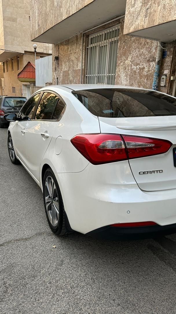 کیا سراتو 2.0 لیتر اتوماتیک GT لاین - 2016