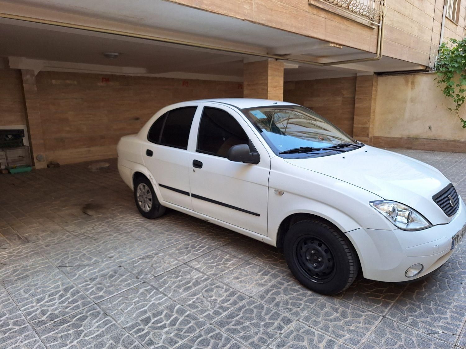تیبا صندوق دار SX - 1397