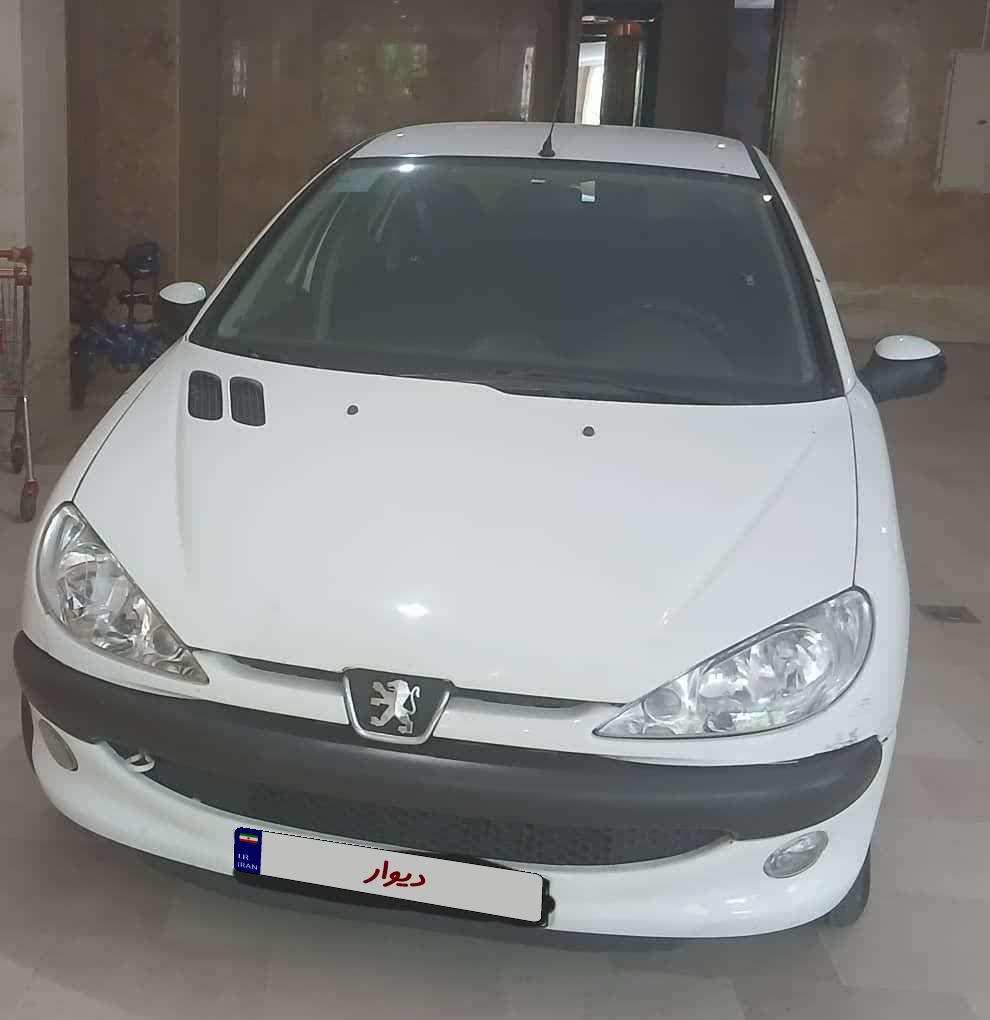 پژو ۲۰۶ صندوق دار v8 - 1394