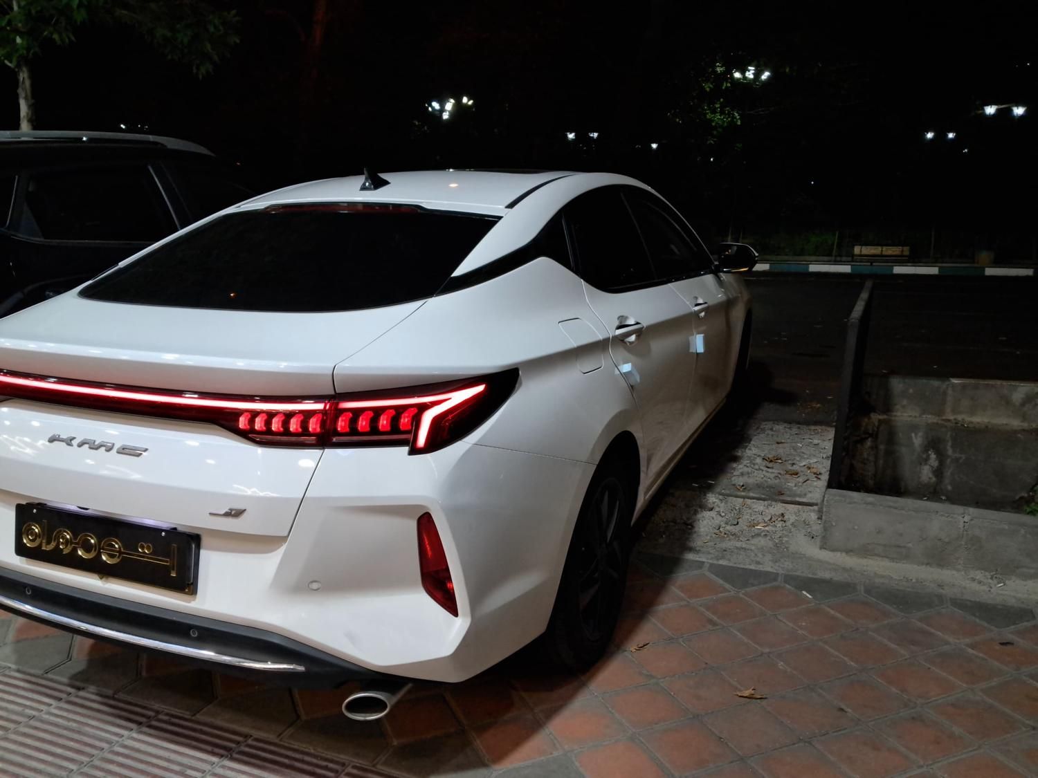 کی ام سی J7 اتوماتیک - 2025
