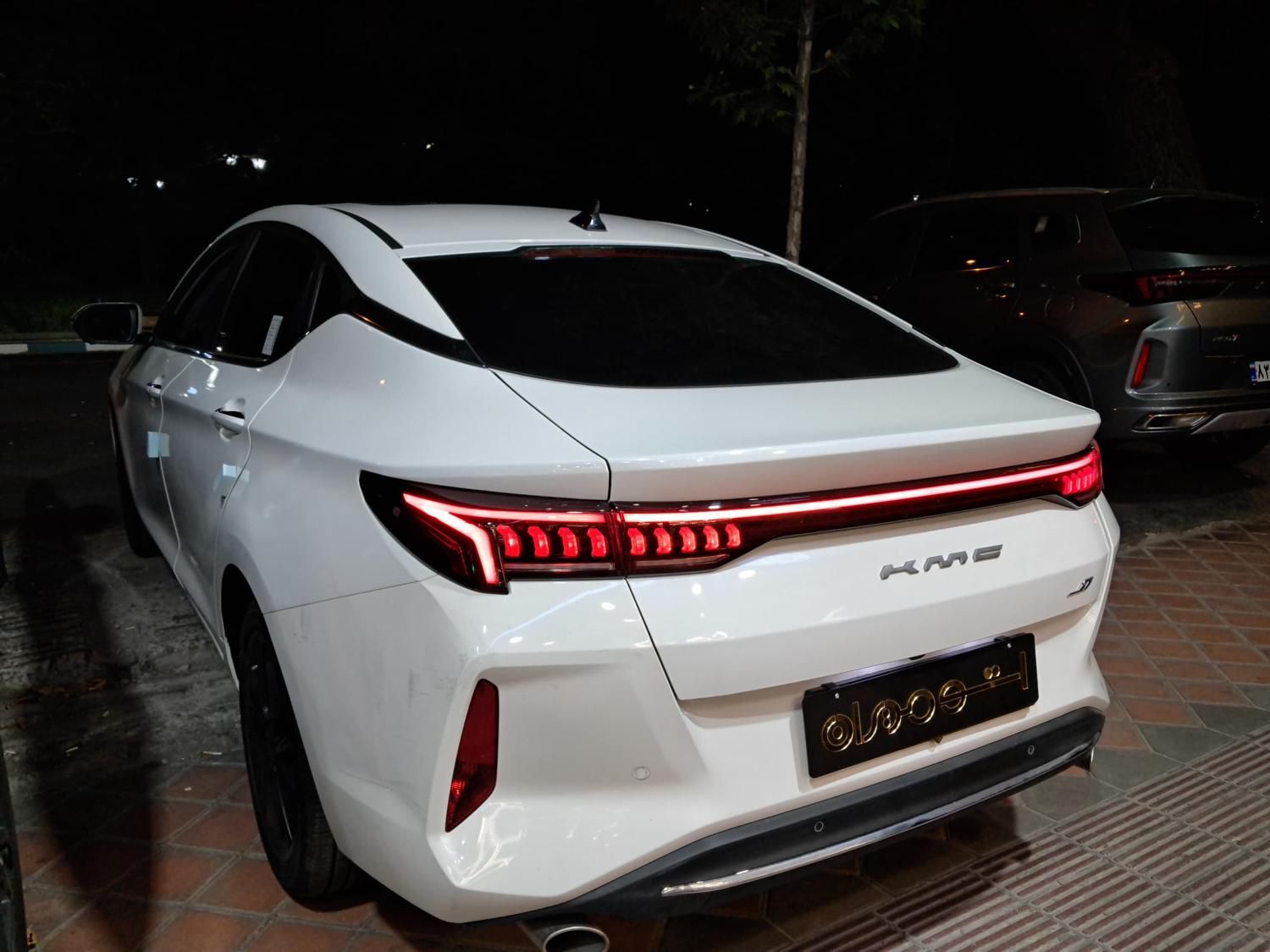 کی ام سی J7 اتوماتیک - 2025