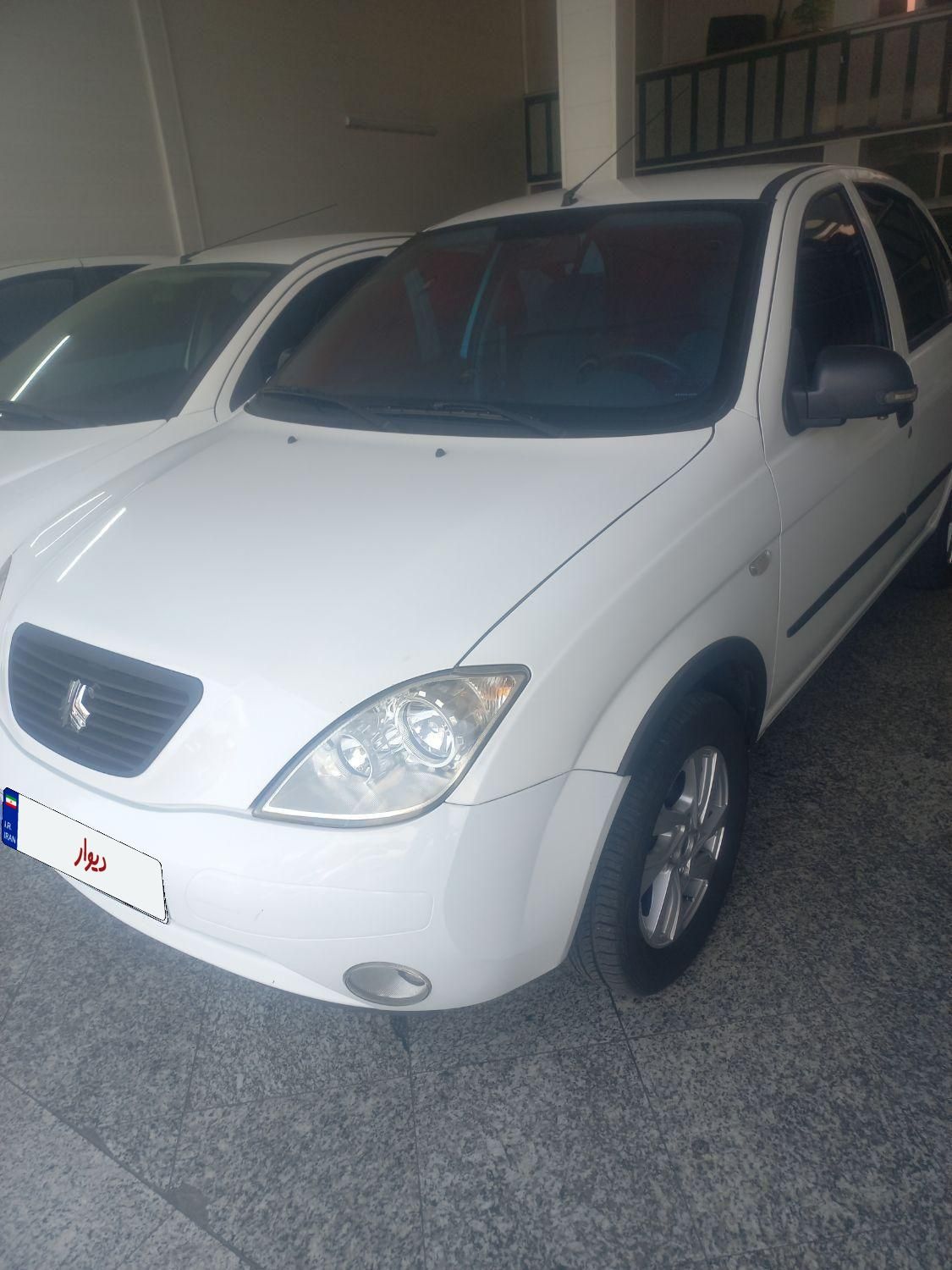 تیبا صندوق دار SX - 1401