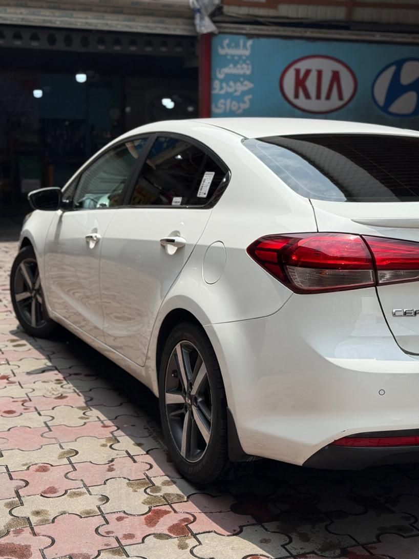 کیا سراتو 2.0 لیتر اتوماتیک GT لاین - 2017