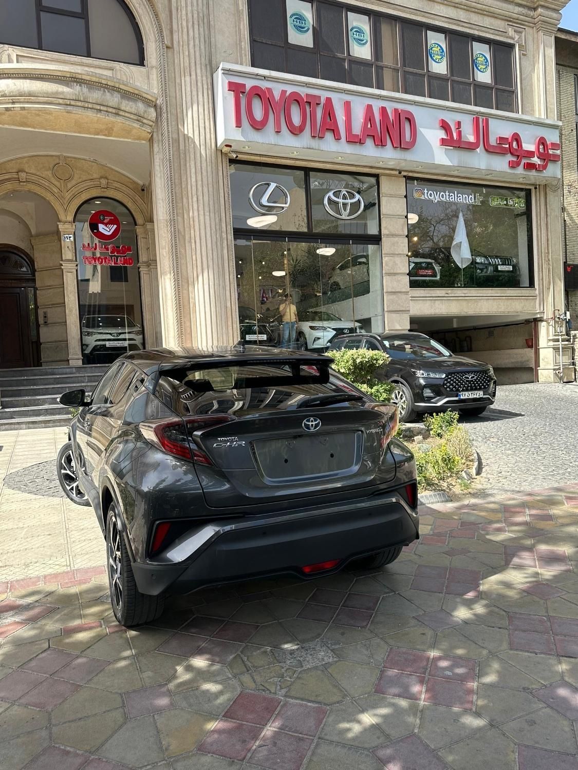 تویوتا CHR هیبرید - 2018