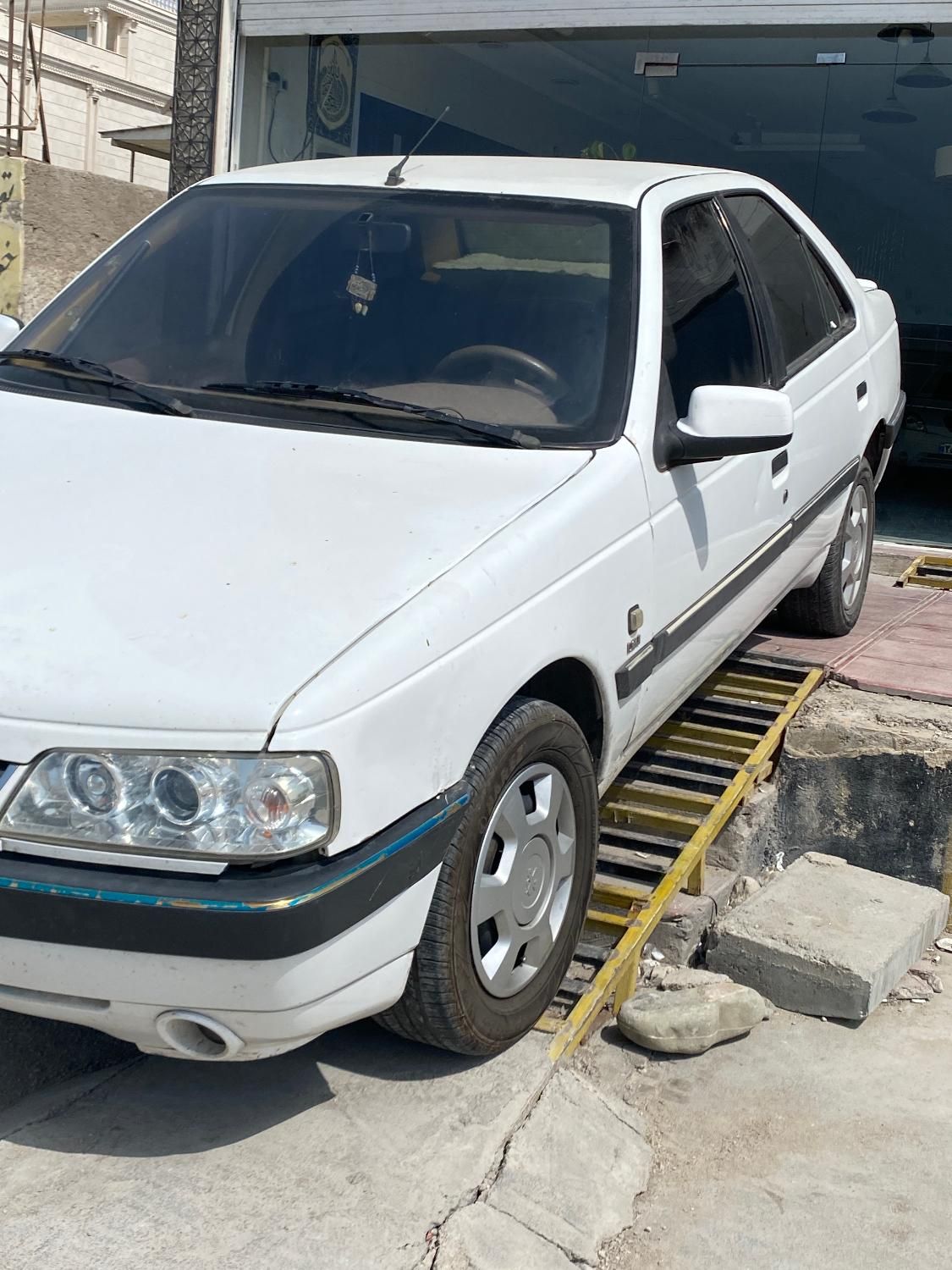 پژو 405 SLX بنزینی TU5 - 1393