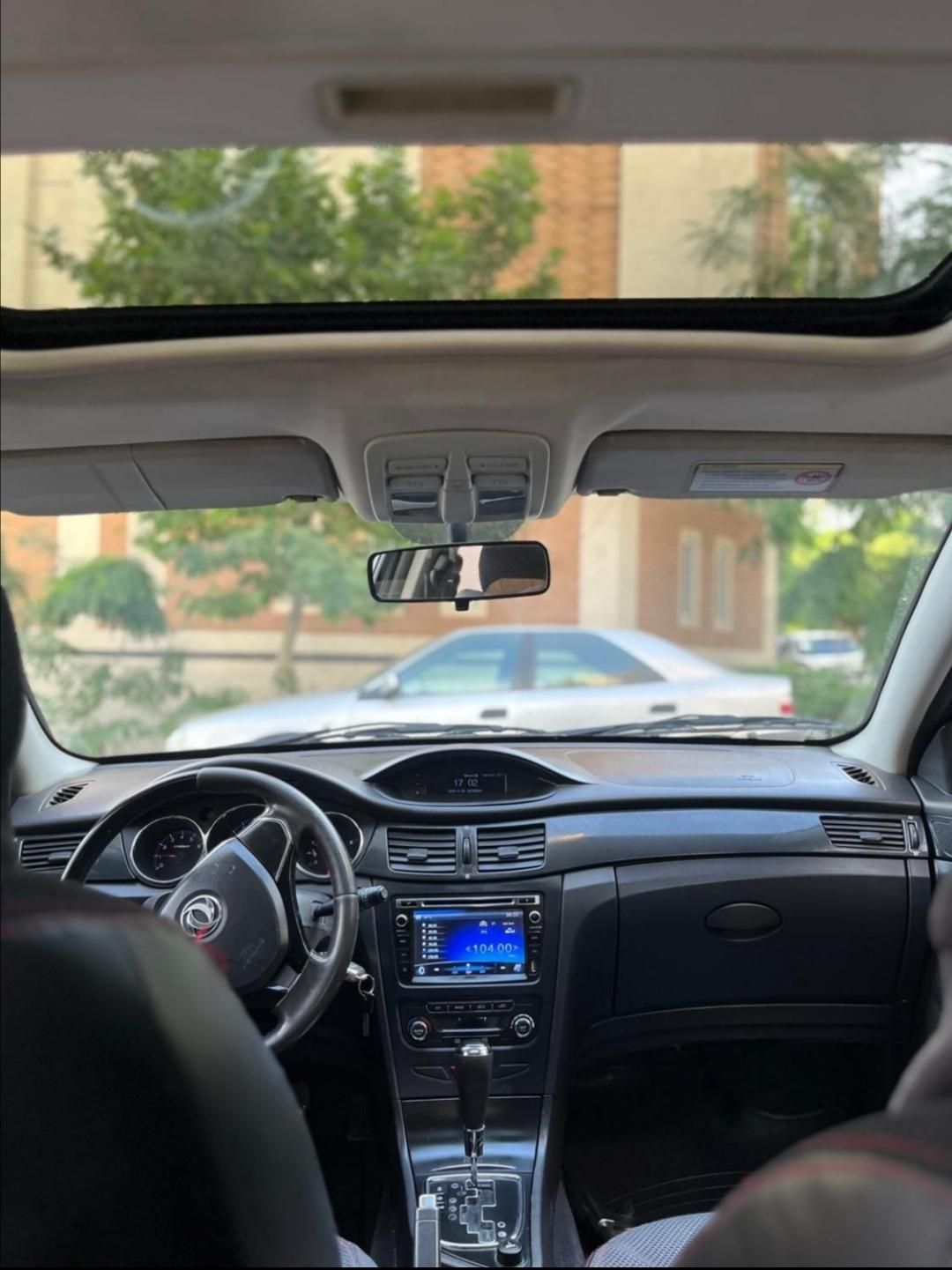 دانگ فنگ H30 کراس اتوماتیک - 1397