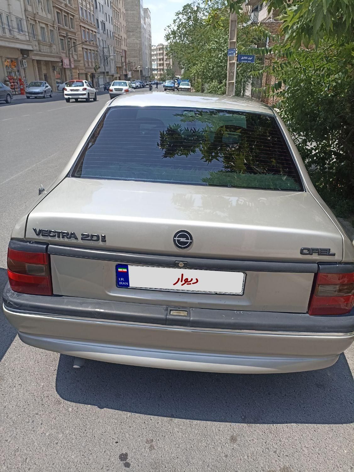اپل وکترا دنده ای - 1994