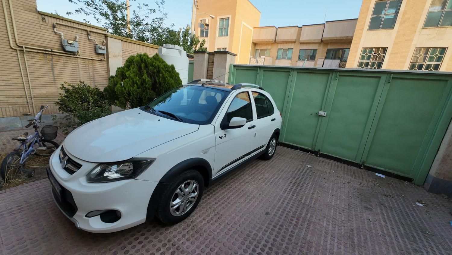 کوییک R دنده‌ای - 1400
