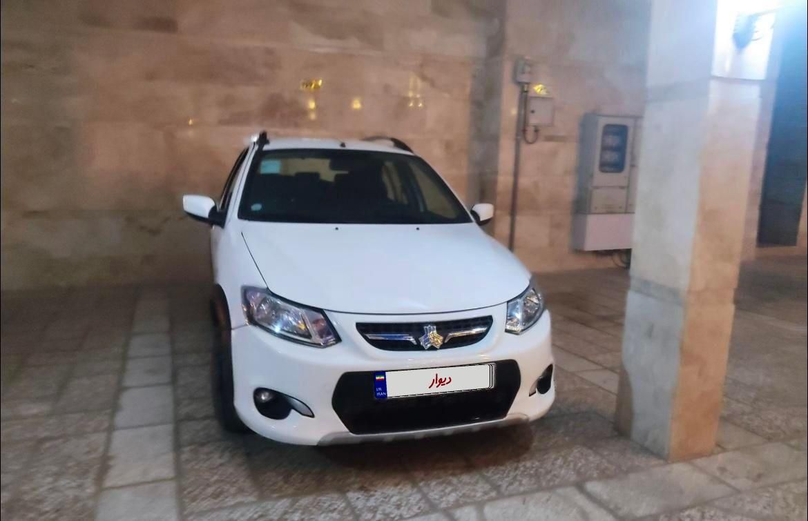 خودرو کوییک، معمولی آگهی ann_18573827