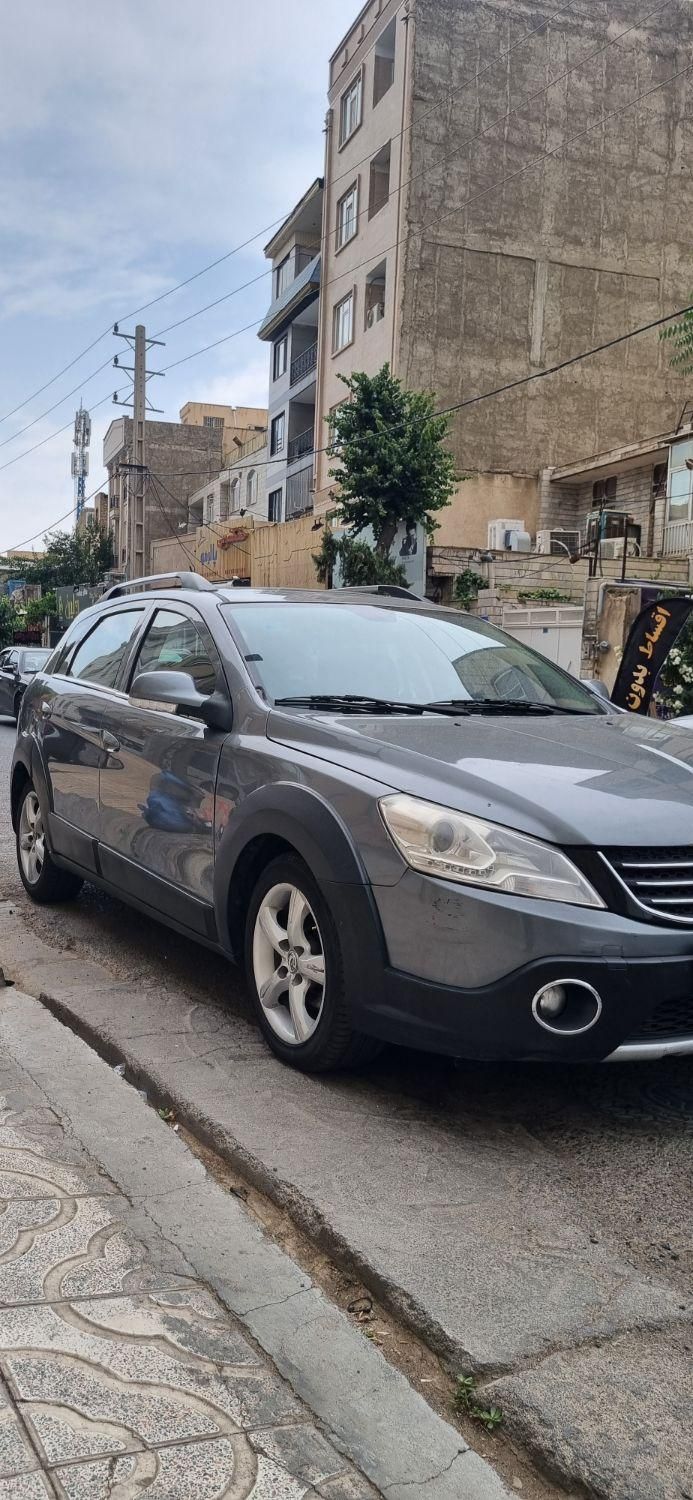 خودرو دانگ فنگ، H30 کراس آگهی ann_18573902