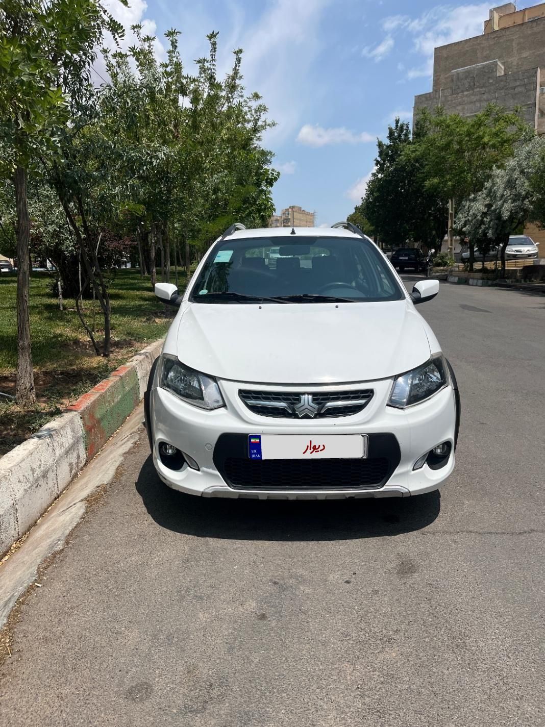 خودرو کوییک، معمولی آگهی ann_18574400