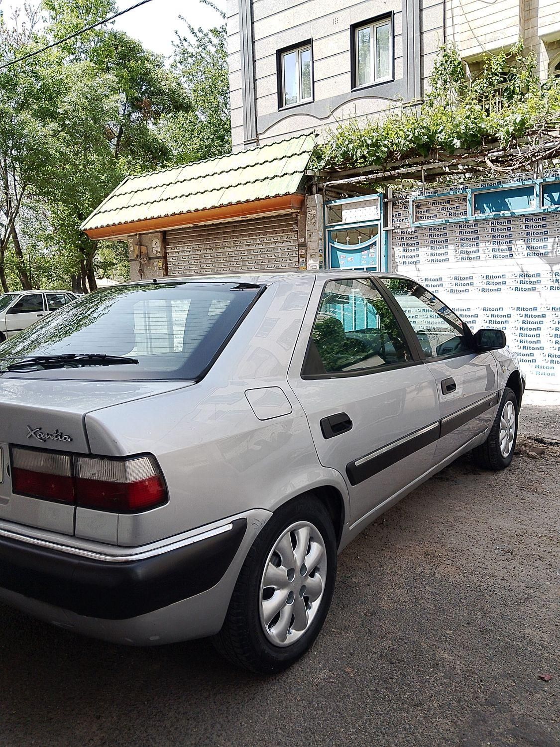 سیتروئن زانتیا X - 2004